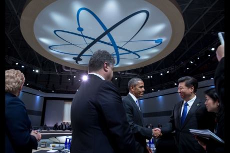 Nuclear_Security_Summit_2016_(White_House)-460